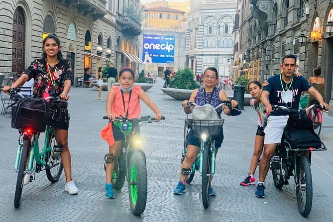 Florence Small Group Electric Bike City Tour - Palazzo Medici Riccardi: Medici power without the long entry line