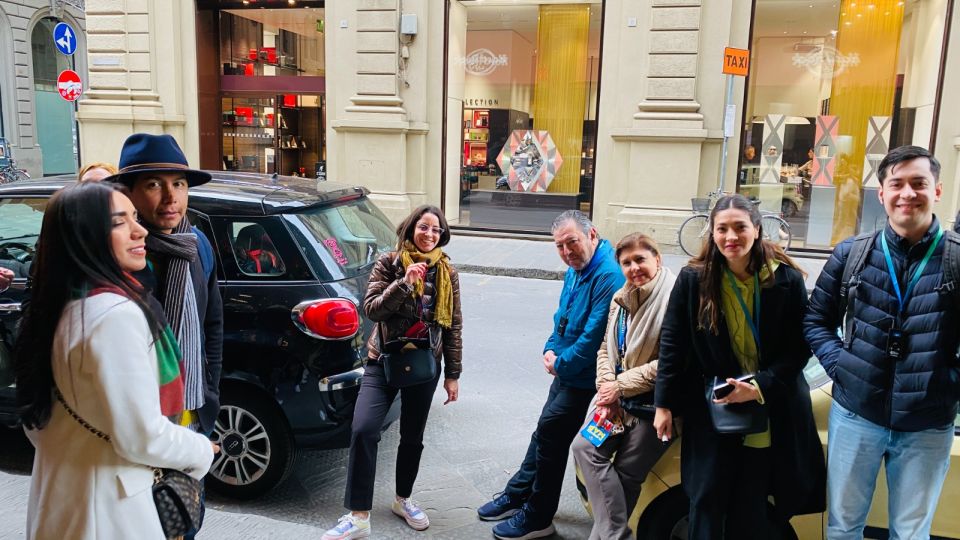 Florence: Small Group Guided Walking Tour - The guide experience: hearing the story, not just reading the sign