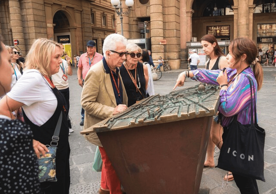 Florence: Small Group Guided Walking Tour - Meeting at Hard Rock Cafe: the easiest start point in a city that loves to confuse foot traffic
