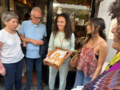 Florence: Street Food Tour with Wine & Local Guide - San Lorenzo Market: the tastings come from real stalls