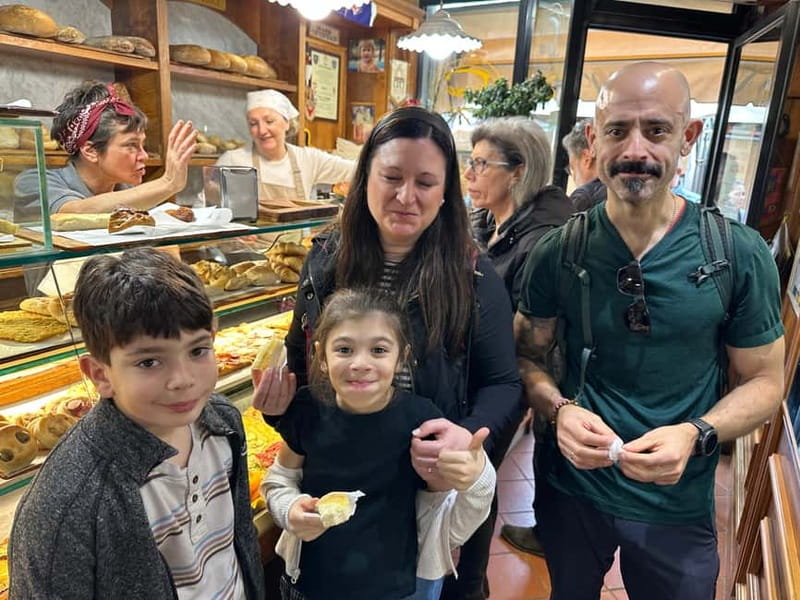 Florence: Street Food Tour with Wine & Local Guide - The food and wine: what you’ll likely taste