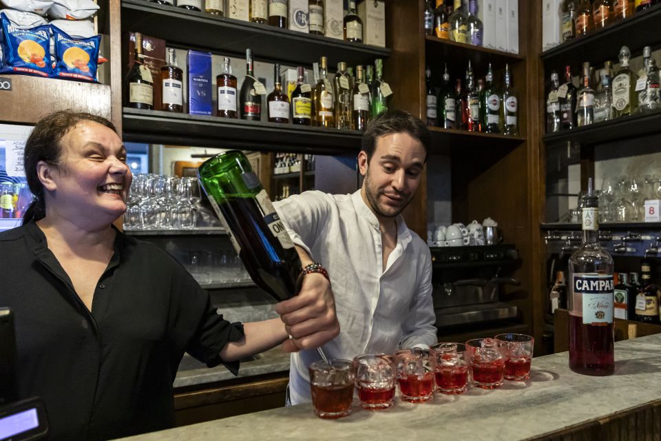 Florence: Sunset Wine and Food Tour - Tuscan starters, truffle cheese, and cured meats with Chianti