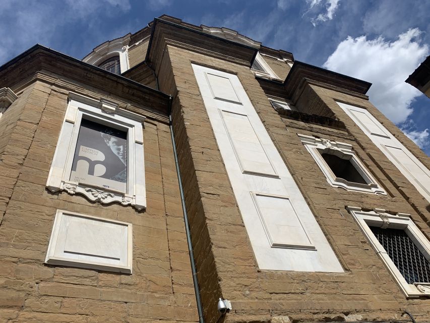 Florence: The Medici Family Guided Walking Tour - Medici Chapel and San Lorenzo: Power Turns Spiritual