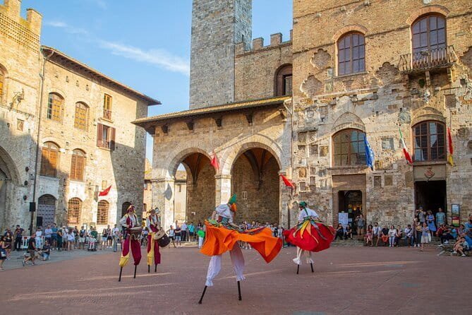 Florence: Tuscany Grand Tour-Siena, San Gimignano, Chianti & Pisa - Getting Out of Florence: 7:45 AM meet-up and a small-group van