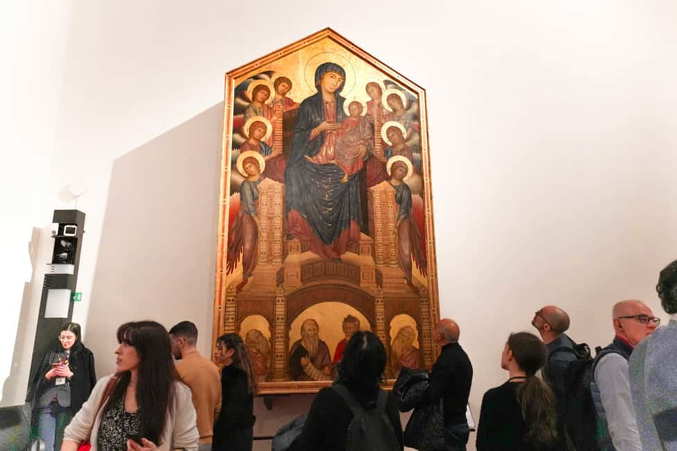 Florence: Uffizi Gallery Reserved-Entry VIP Tour - From Middle Ages to Renaissance: how the tour stitches the museum together