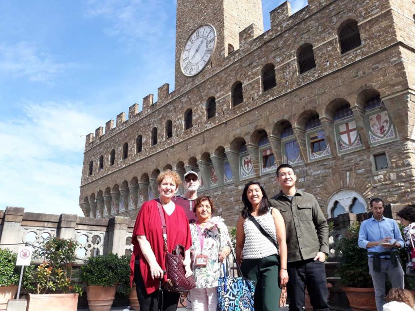 Florence: Uffizi Gallery Small Group Guided Tour - Why headsets matter when the Uffizi gets packed