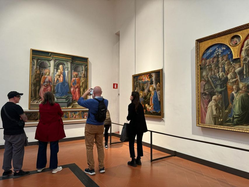Florence: Uffizi Gallery Timed-Entry Ticket with Escort - Practical tips for a better visit inside crowded rooms