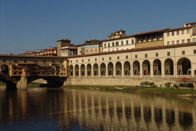 Florence: Uffizi Highlights, In-Depth Masterclass or Private Tour - Why a Guided Uffizi Route Beats Wandering