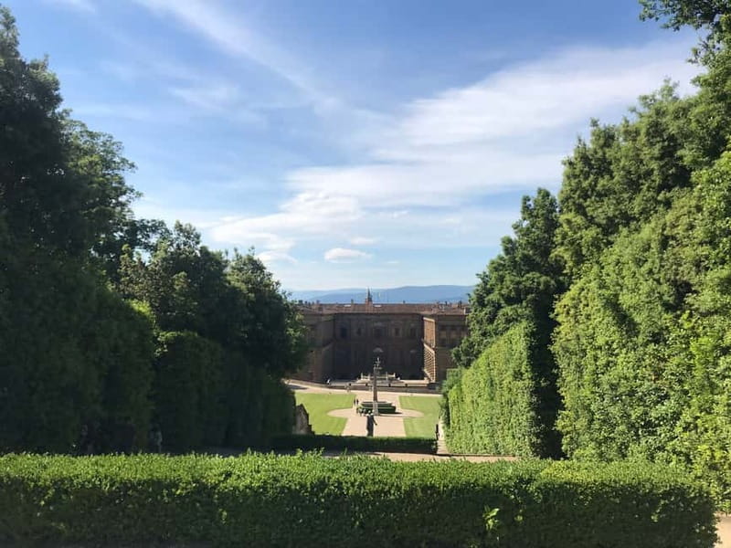 Florence: Uffizi, Pitti, Boboli and 7 Attractions 5-Day Pass - The Uffizi Terrace Break: Piazza della Signoria Views, Not Just Art