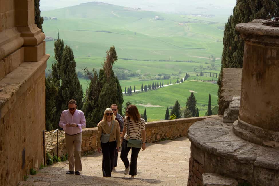 Florence: Valdorcia Wine, Brunello Montalcino, Montepulciano - Pienza Lunch and Pecorino Shopping: A Convent Courtyard Break