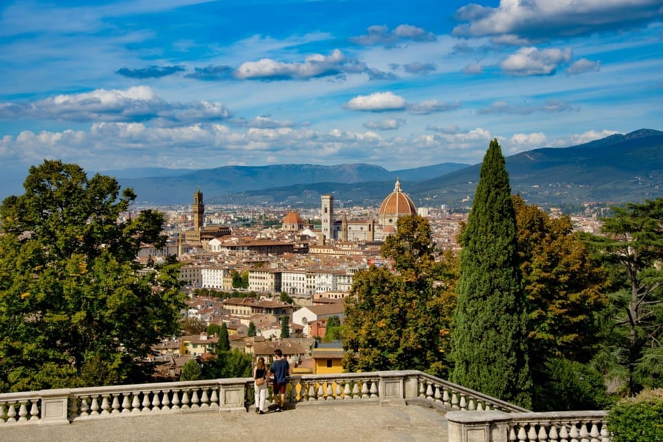 Florence:E-Bike City Tour with stop at Piazzale Michelangelo - An E-Bike City Tour That Actually Fits Into a Day