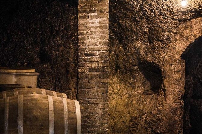 Frascati Day Tour: Road from Rome with Wine Tasting & Lunch - Walking Frascati’s Streets: Botteghe, Porchetta, Biscotti