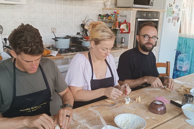 Fresh pasta and tiramisù class in Palermo - The sauce lesson: cooking with local, organic, seasonal products