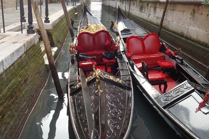 FriendInVenice: Experience the True Venice with a Private Tour - Bacari Tips: Learning How to Order and What to Try