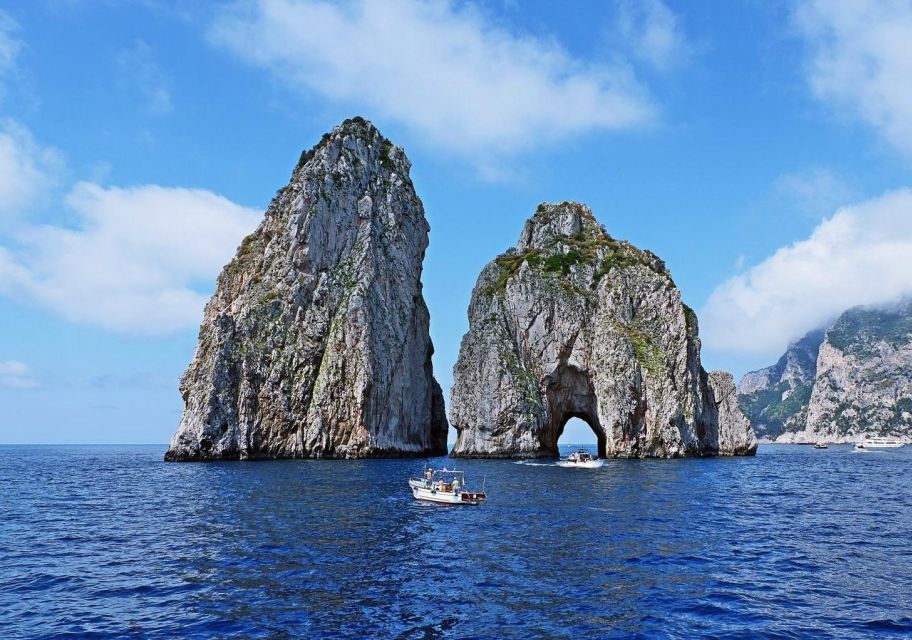 From Amalfi: Capri Island Boat Tour with Snorkeling & Drinks - The added storytelling: from Sophia Loren’s coastline to Santa Rosa’s food clue
