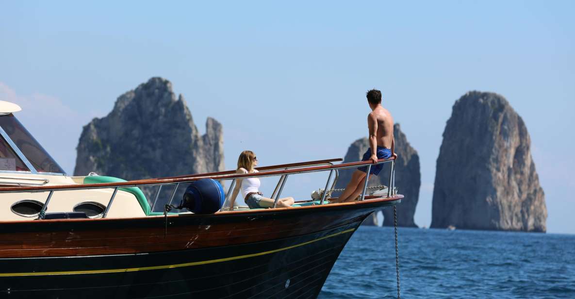 From Amalfi: Li Galli Islands and Capri Full-Day Boat Tour - Key things that make this tour work