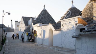 From Bari & Polignano: Alberobello and Matera Full-Day Trip - Alberobello trulli: your guided start in white stone