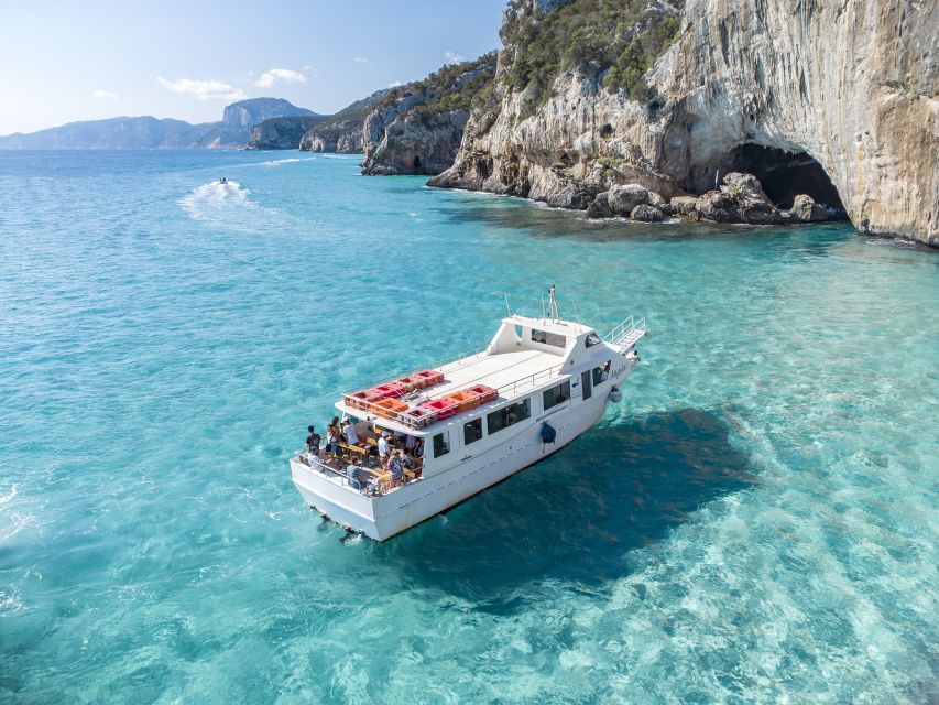 From Cala Gonone: Grotta del Bue Marino Boat Trip - Inside the cave: what your guide will focus on