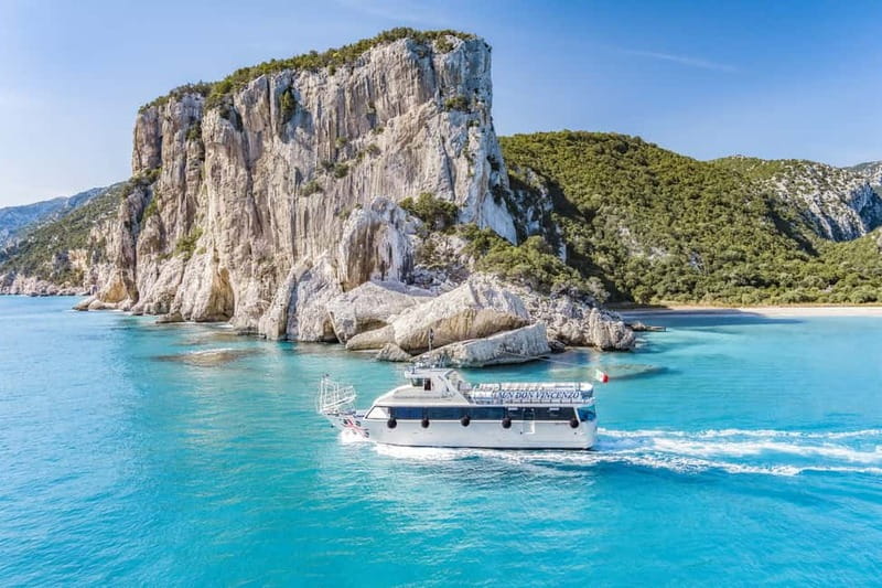 From Cala Gonone: Gulf of Orosei Cruise to Cala Goloritzè - Gulf of Orosei Cruise by boat: a fast way to see what’s hard to reach