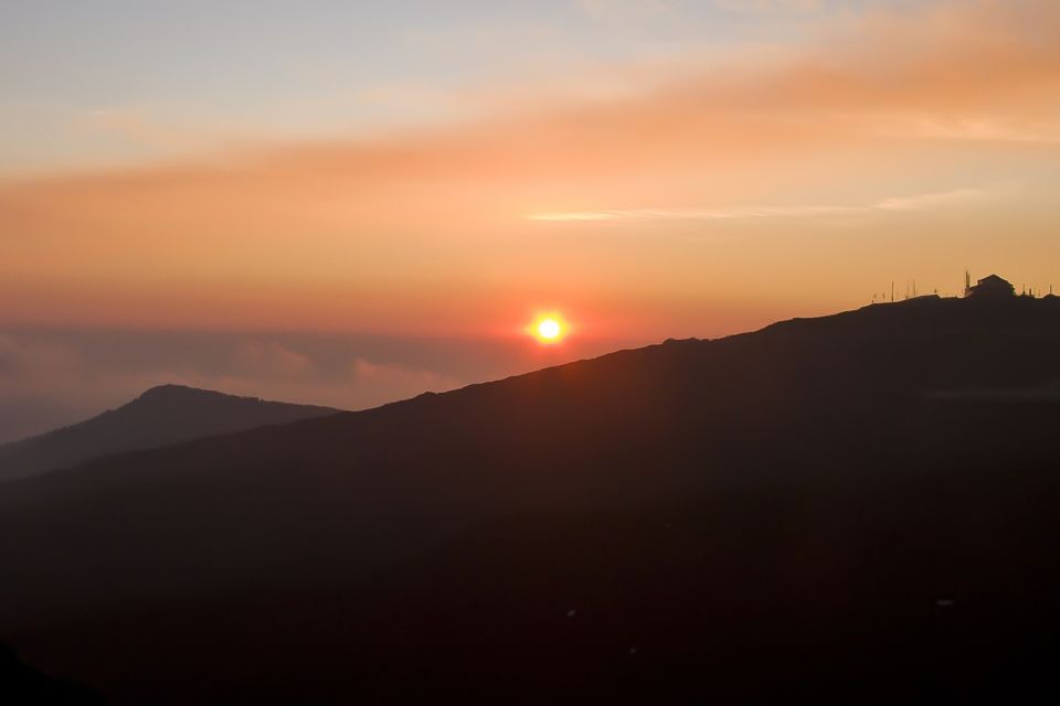 From Catania: Mount Etna Sunset Tour with Tasting and Cave - Walking on Etna: What the Crater and Sapienza Refuge Part Really Feels Like