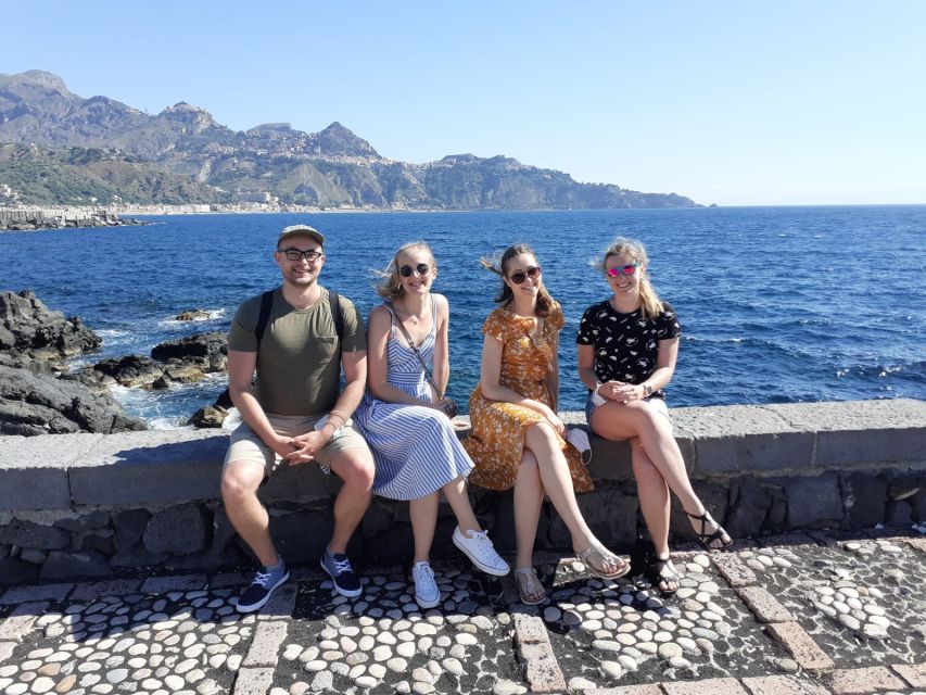 From Catania: White Lotus tour Taormina, Castelmola & Naxos - Taormina (Not Guided) With a Plan: Corso Umberto to the Big Monuments