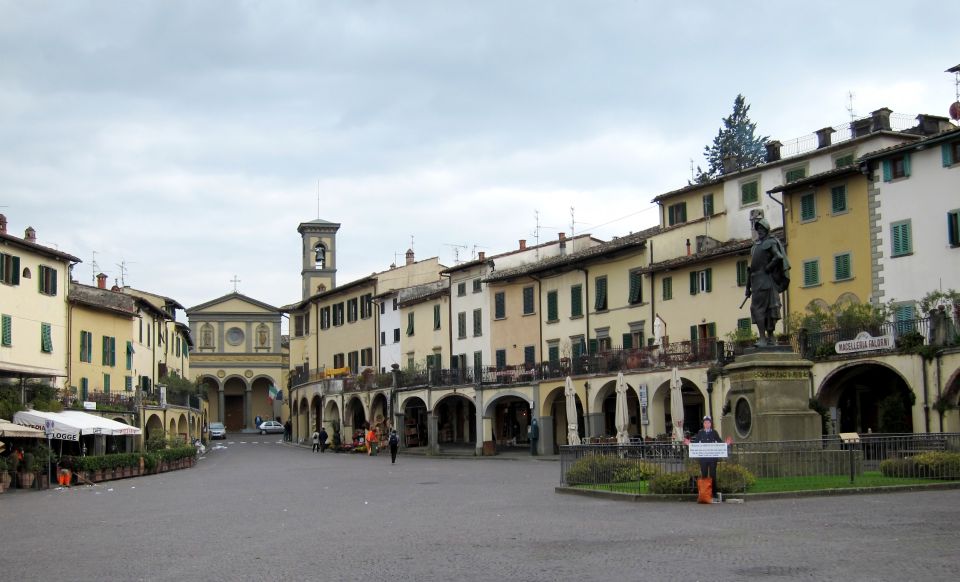From Florence: Chianti Wine Tastings at Sunset Day Trip - Winery hour #2: where the variety often shows up