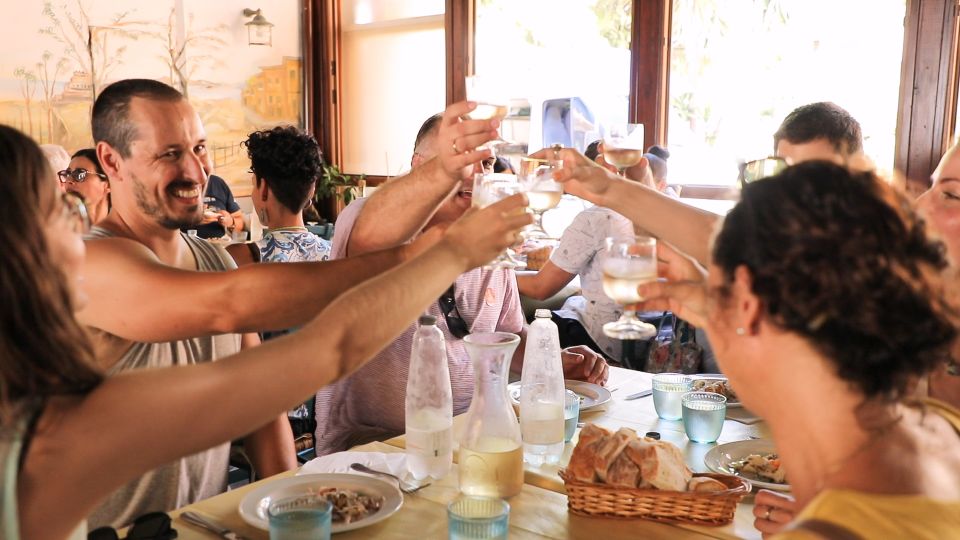 From Florence: Cinque Terre Day Trip with Optional Lunch - Boat + train + guide: what this combo is really buying you