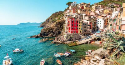 From Florence: Seaside Beauty Day Trip to Cinque Terre - Price and logistics: what you’re really paying for