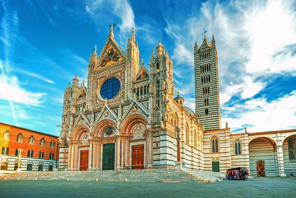 From Florence: Siena & San Gimignano Tour with Wine & Lunch - Chianti lunch at an organic winery: 3 courses, pairing, and a tasting flight