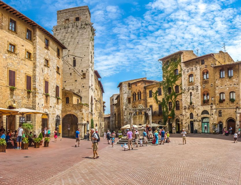From Florence: Siena & San Gimignano Tour with Wine & Lunch - Coach comfort out of Florence (and the small reality checks)