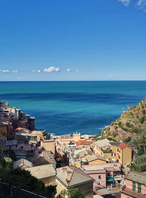 From Florence: Small-group to Cinque Terre and Pisa Day Tour - The Big Picture Itinerary: Florence to Manarola, Vernazza, Riomaggiore, then Pisa