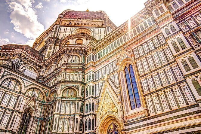 From Florence to Venice: A Day Trip to the Floating City - Venice in quick hits: Doge’s Palace area, Rialto Bridge, and the Bridge of Sighs