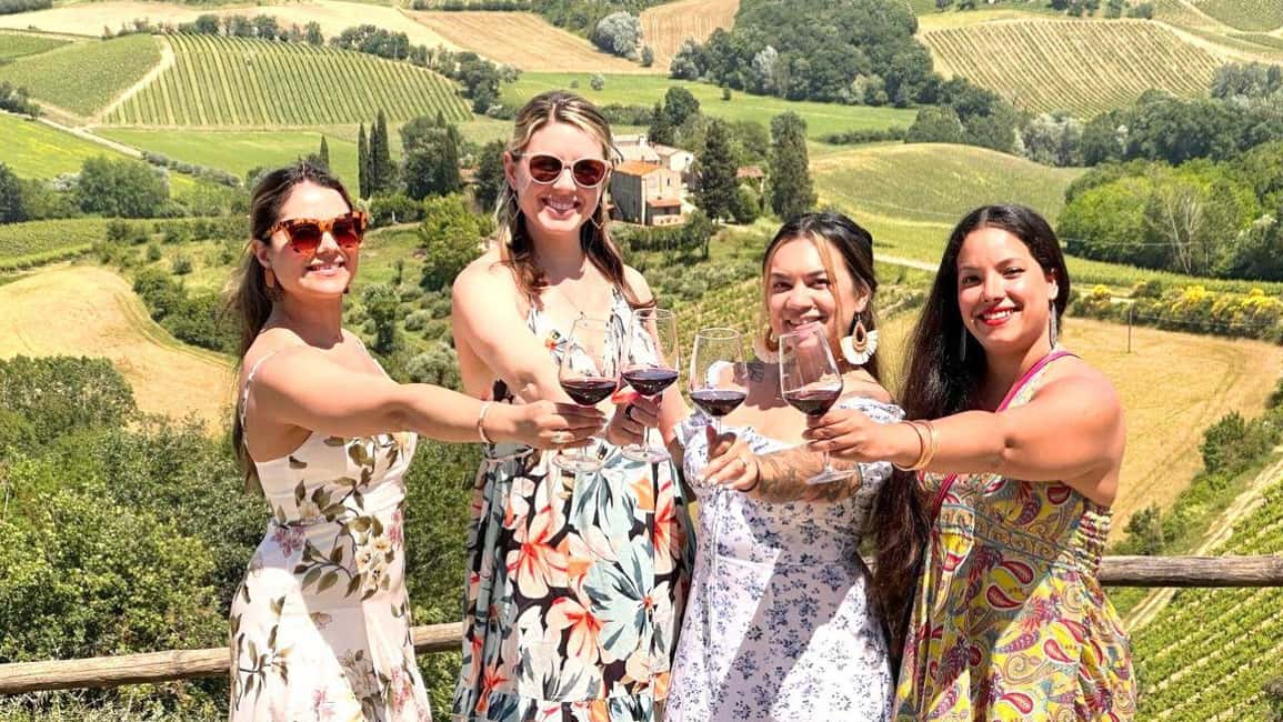 From Florence: Tuscany & San Gimignano Tour with 2 Tastings - The comfy coach ride to Chianti Hills (and why it helps)