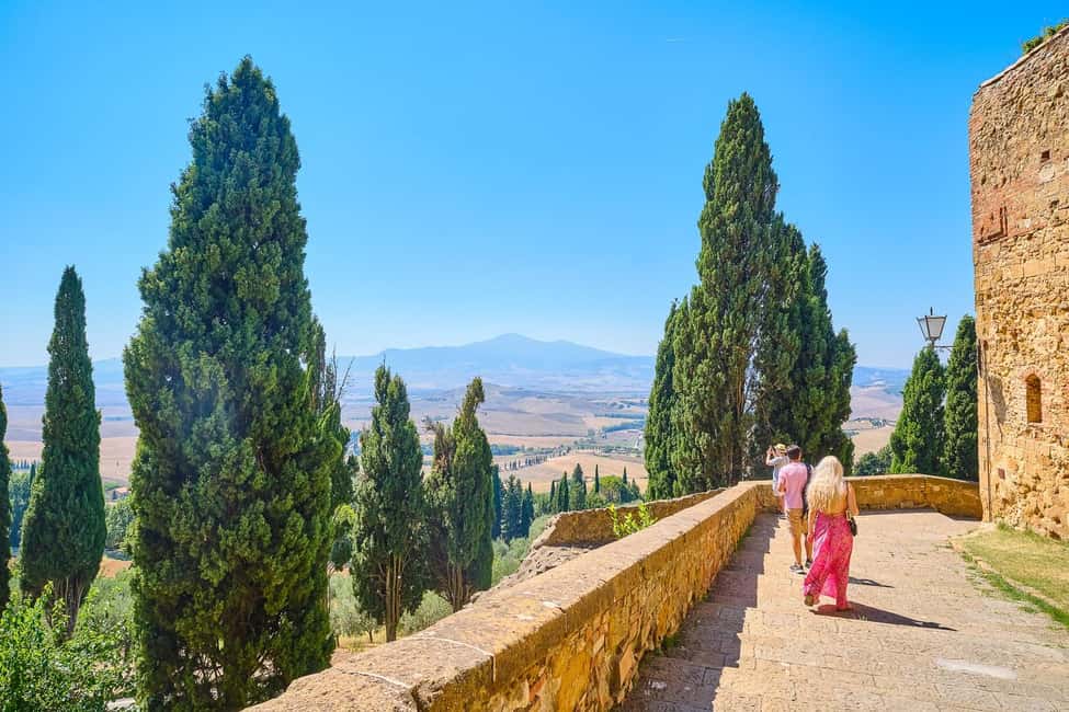 From Florence: Val D'Orcia Tour with Wine Tasting - Tuscany without the car: how this trip works from Florence