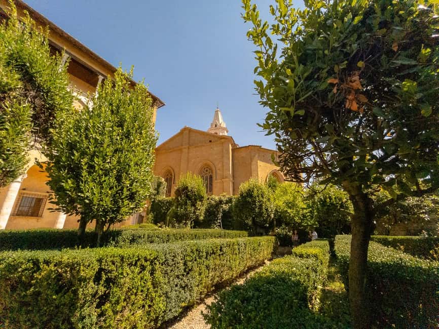 From Florence: Val D'Orcia Tour with Wine Tasting - Wine tastings and the included food: what’s actually covered