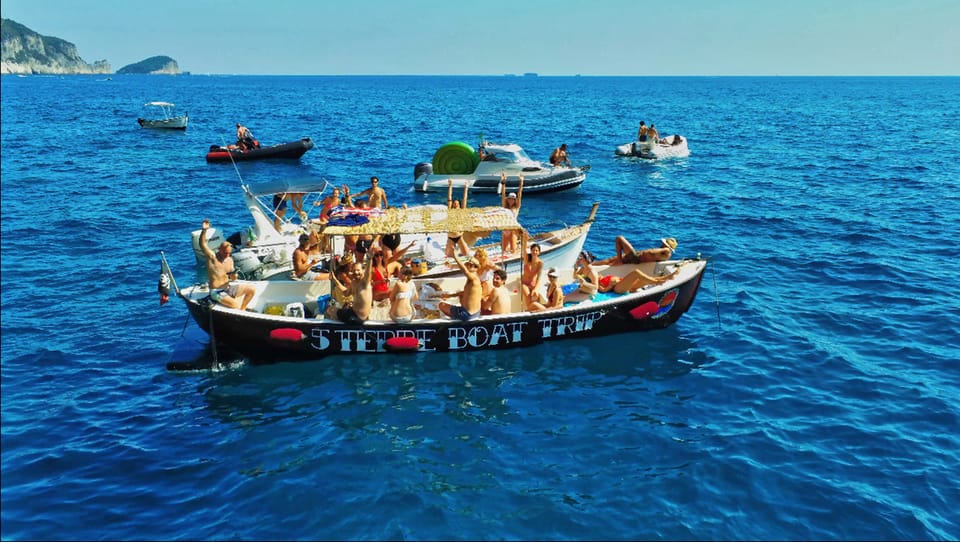 From La Spezia: Cinque Terre Full-Day Boat Tour - Riomaggiore, Manarola, Corniglia, Vernazza: Great Sea Angles With Minimal Hassle