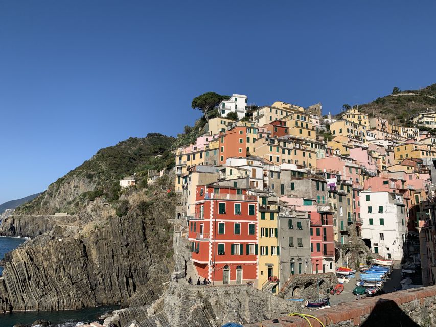 From La Spezia: Shore Excursion to Cinque Terre by Train - Riomaggiore First: Cliffside Color and a Strong Opening Photo Stop