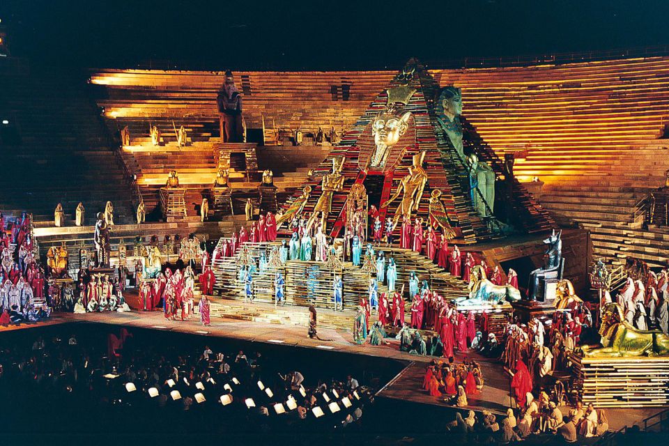 From Lake Garda: Verona Arena Opera Ticket with Transfer - Opera time in 2025: start times that shape your evening
