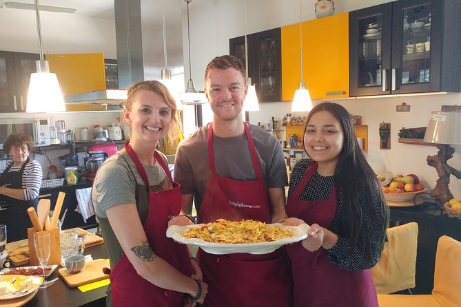From market to Table Cooking lesson with a local in Sicily - FAQ