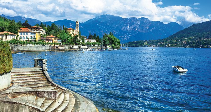 From Milan: Como and Bellagio Day Trip with Scenic Lake Cruise - Como Cathedral and a Historic Walk: Your First Hour on the Lake