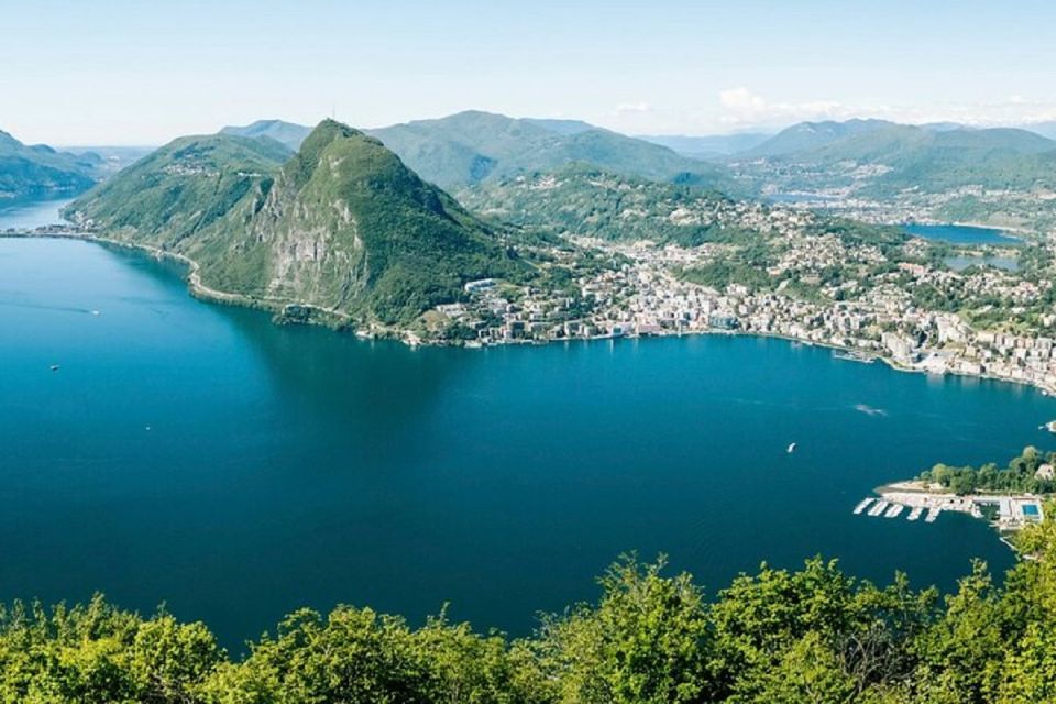 From Milan: Full-Day Trip to Como and Bellagio - The Lake Como cruise: boat views, Wi‑Fi, and seat reality