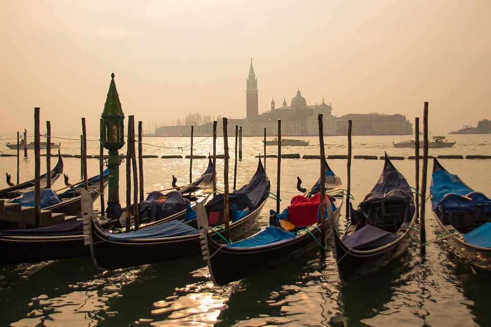 From Milan: Venice and Verona Full-Day Tour by Train - Venice Highlights: Saint Mark’s Square, the Basilica Area, and the Bridge of Sighs