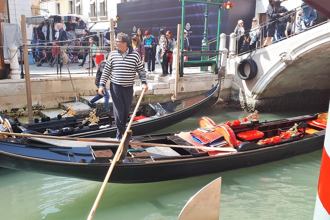 From Milan: Venice Full-Day Guided Tour With Boat Ride - The afternoon return: Venetian Lagoon boat ride and Tronchetto pickup