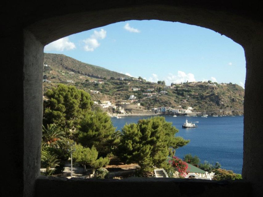 From Milazzo: Lipari and Vulcano Day Trip - Who should choose this day trip (and who should reconsider)