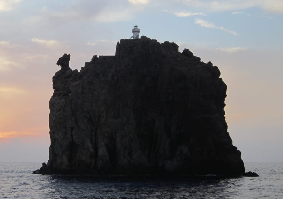 From Milazzo: Panarea & Stromboli Boat Trip - Panarea’s 1.5 hours: glamorous island streets, bays, and quick hits