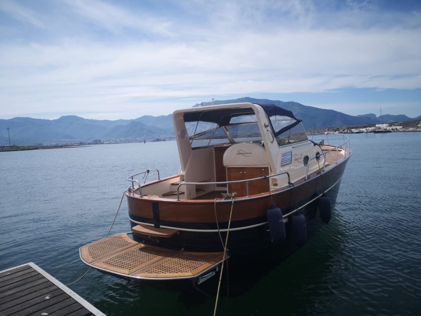 From Naples: Boat Tour to Capri Island with Aperitiv - Capri town time: what you can realistically do in ~3 hours