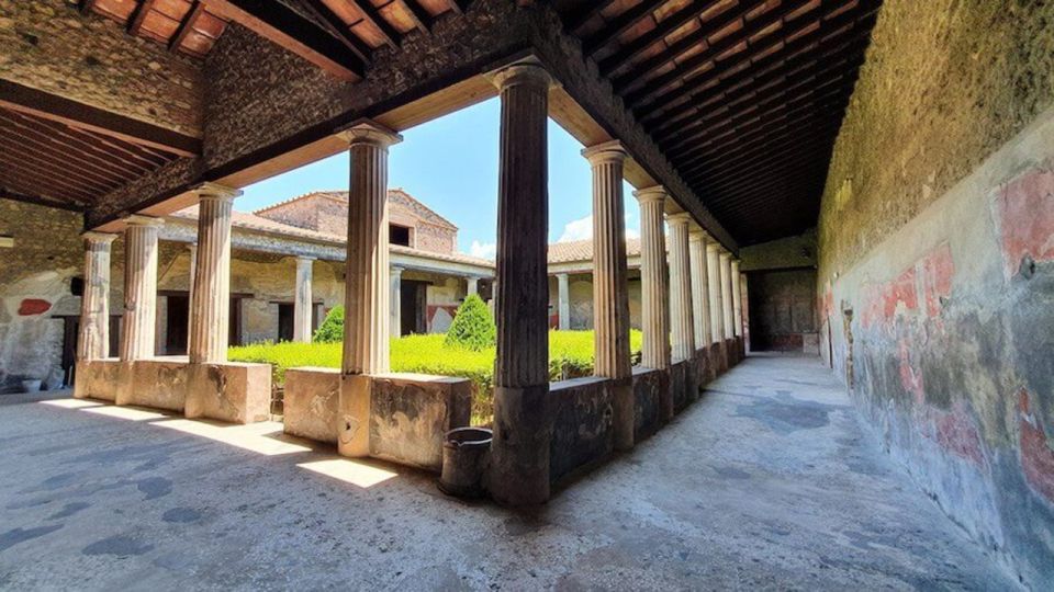 From Naples: Herculaneum, Mount Vesuvius & Pompeii Day Trip - Pompeii’s ruins: time to roam, choose your must-sees
