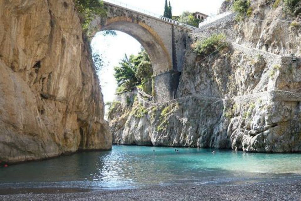 From Naples: Pompeii & Amalfi Coast Full-Day Trip with Lunch - The bus ride reality: comfort vs. value