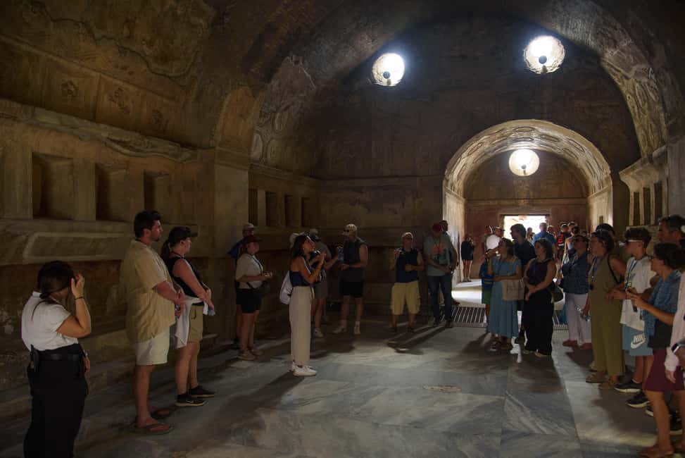 From Naples: Pompeii and Vesuvius Guided Day Trip with Lunch - Who This Tour Fits Best