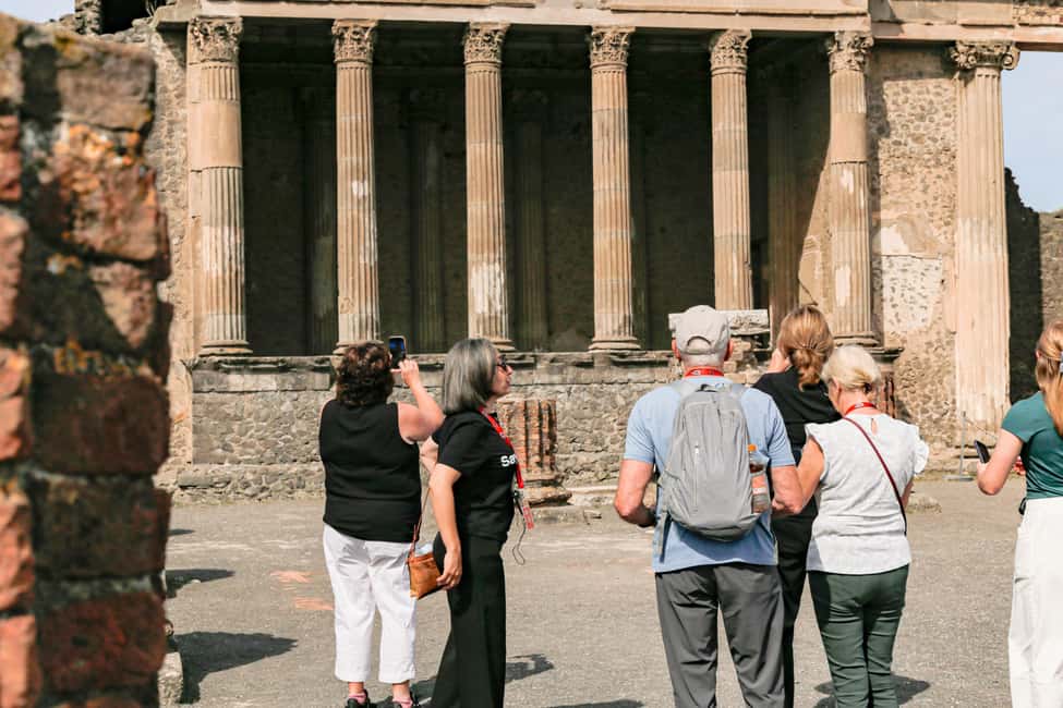 From Naples: Pompeii Skip-the-Line Guided Tour - Group size, headsets, and why timing can feel tight
